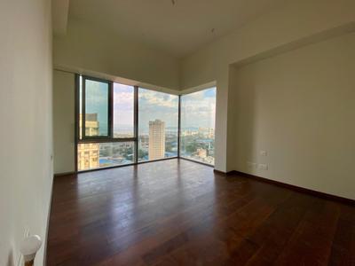 Bedroom Image of 750 Sq.ft 2 BHK Apartment / Flat for sale in Piramal Aranya, Byculla Mumbai for Rs. 35000000