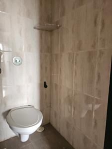 Common Bathroom Two Image of 500 Sq.ft 1 BHK Apartment / Flat for sale in VTP Purvanchal, Kesnand Pune for Rs. 2980000