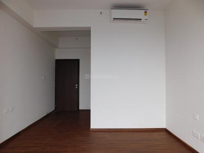 Hall Image of 800 Sq.ft 2 BHK Apartment / Flat for sale in Piramal Aranya, Byculla Mumbai for Rs. 36000000