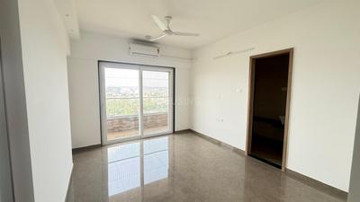 Bedroom Image of 1800 Sq.ft 3.5 BHK Apartment / Flat for rent in Venkatesh Skydale, Hingne Khurd Pune for Rs. 75000