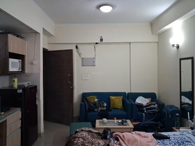 Bedroom Image of 425 Sq.ft 1 RK Apartment / Flat for rent in Supertech Eco Suites, Sector 137 Noida for Rs. 20500
