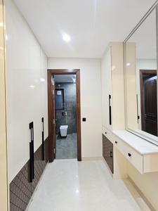 Bathroom Image of 3600 Sq.ft 4 BHK Builder Floor for sale in Realticus Luxury Independent Floors By Ashish Bansal 6, Sector 49 Gurgaon for Rs. 27000000