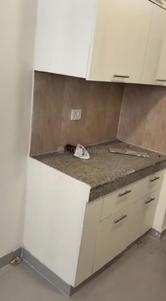 Kitchen Image of 2200 Sq.ft 4.5 BHK Apartment / Flat for sale in Jaypee Kosmos, Sector 134 Noida for Rs. 23000000
