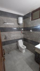 Bathroom Image of 900 Sq.ft 1 BHK Builder Floor for rent in Sector 46 Gurgaon for Rs. 27000