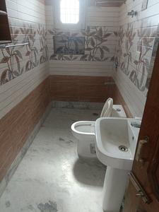 Bathroom Image of 1500 Sq.ft 3 BHK Builder Floor for rent in Sector 61 Mohali for Rs. 32000