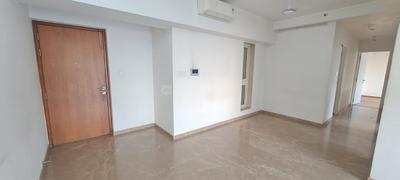 Bedroom Image of 1250 Sq.ft 3 BHK Apartment / Flat for rent in Godrej The Trees, Vikhroli East Mumbai for Rs. 170000