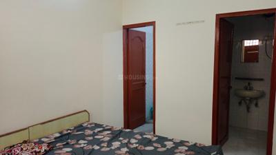 Bedroom Image of 1100 Sq.ft 2 BHK Builder Floor for rent in Sector 14 Gurgaon for Rs. 28500