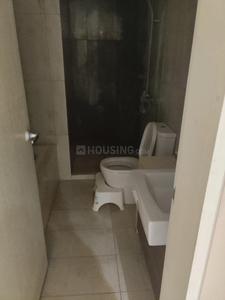 Bathroom Image of 4600 Sq.ft 4 BHK Apartment / Flat for sale in Panchshil One North, Magarpatta City Pune for Rs. 50000000