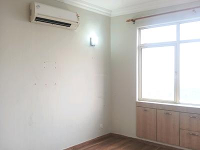 Bedroom Image of 1432 Sq.ft 2 BHK Apartment / Flat for sale in Raheja Vedaanta, Sector 108 Gurgaon for Rs. 12000000