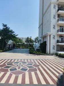 Image of 1400 Sq.ft 3 BHK Apartment / Flat for rent in Omaxe The Palace, Gomti Nagar, Lucknow for Rs. 35000