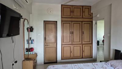 Bedroom Image of 1395 Sq.ft 3 BHK Apartment / Flat for sale in Vastrapur Ahmedabad for Rs. 8000000