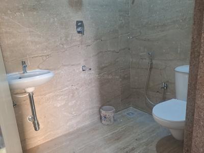Bathroom Image of 1050 Sq.ft 2 BHK Apartment / Flat for sale in Savithri Raj Villa, Choolaimedu Chennai for Rs. 12000000