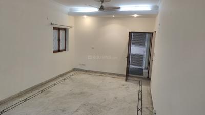 Living Room Image of 2400 Sq.ft 5 BHK Apartment / Flat for rent in DDA Flats Munirka, Munirka New Delhi for Rs. 81000