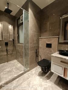 Bathroom Image of 2250 Sq.ft 3 BHK Independent House for rent in Greater Kailash II New Delhi for Rs. 150000