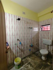 Bathroom Image of 650 Sq.ft 2 BHK Apartment / Flat for sale in Baghajatin Kolkata for Rs. 1800000
