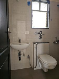Common Bathroom Image of 847 Sq.ft 2 BHK Apartment / Flat for rent in Nyati Elan, Wagholi Pune for Rs. 22000