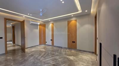 Bedroom Image of 3600 Sq.ft 4 BHK Builder Floor for rent in Greater Kailash II New Delhi for Rs. 400000
