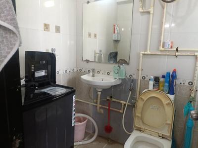 Bathroom Image of 390 Sq.ft 1 RK Apartment / Flat for sale in Royal Palms Piccadilly 3, Goregaon East Mumbai for Rs. 4000000
