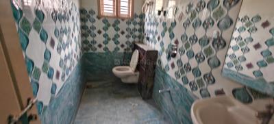Bathroom Image of 1200 Sq.ft 2 BHK Apartment / Flat for rent in Kasturi Nagar Bengaluru for Rs. 30000