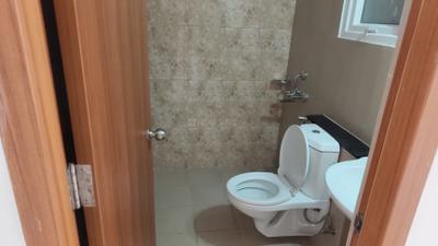 Image of 1008 Sq.ft 2 BHK Apartment / Flat for sale in Ajmera Lakeside Paradise, Yelahanka, Bengaluru for Rs. 12000000