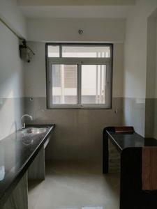 Kitchen Image of 650 Sq.ft 2 BHK Apartment / Flat for sale in Mulund West Mumbai for Rs. 18800000