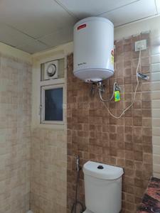 Image of 1600 Sq.ft 3.5 BHK Apartment / Flat for sale in Amrapali Silicon City, Sector 76, Noida for Rs. 20000000