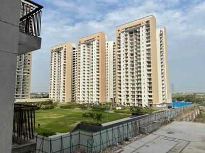 Image of 2062 Sq.ft 3 BHK Apartment / Flat for sale in Sector 150, Noida for Rs. 24300000