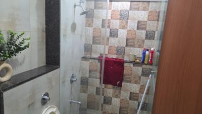 Bathroom Image of 637 Sq.ft 1 BHK Apartment / Flat for sale in Amanora Neo Towers, Hadapsar Pune for Rs. 8700000