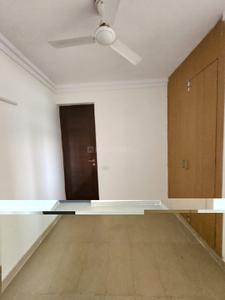 Bedroom Image of 2205 Sq.ft 3 BHK Apartment / Flat for sale in Jaypee The Kalypso Court, Sector 128 Noida for Rs. 45000000