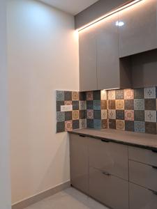 Kitchen Image of 1450 Sq.ft 4 BHK Apartment / Flat for sale in Sector 74 Noida for Rs. 7350000