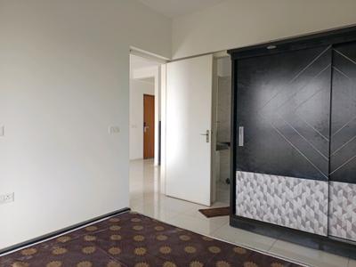 Bedroom Image of 800 Sq.ft 1.5 BHK Apartment / Flat for sale in Amanora Gold Towers, Hadapsar Pune for Rs. 9000000