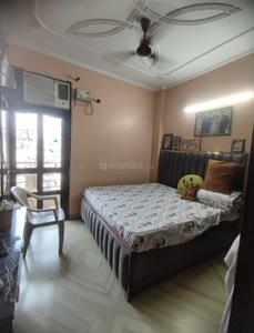 Bedroom Image of 1600 Sq.ft 5 BHK Duplex for sale in Tri Nagar New Delhi for Rs. 11500000