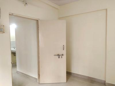 Bedroom Image of 350 Sq.ft 1 BHK Apartment / Flat for rent in Kandivali West Mumbai for Rs. 25200