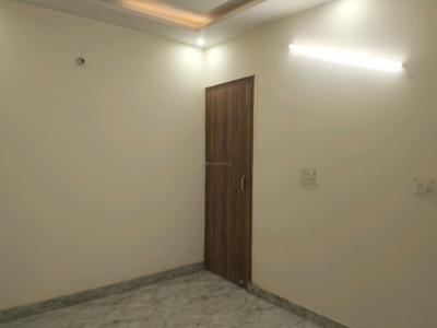 Bedroom Image of 1250 Sq.ft 3 BHK Builder Floor for sale in Shalimar Garden Ghaziabad for Rs. 9000000