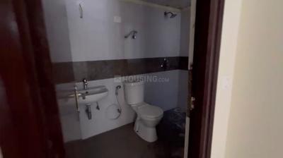 Image of 1200 Sq.ft 3 BHK Apartment / Flat for sale in Amrapali Crystal Homes Phase 1, Sector 76, Noida for Rs. 21250000
