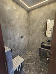 Image of 750 Sq.ft 2 BHK Builder Floor for rent in Paschim Vihar, New Delhi for Rs. 36000