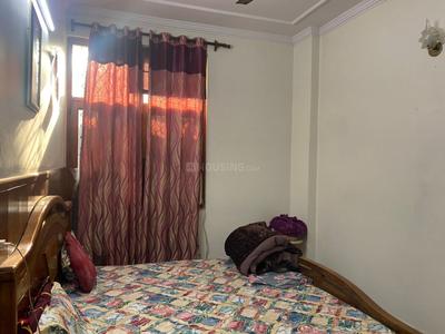 Bedroom Image of 754 Sq.ft 2 BHK Builder Floor for rent in Sector 16 Rohini New Delhi for Rs. 30000