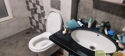 Bathroom Image of 1350 Sq.ft 2 BHK Apartment / Flat for rent in Sumadhura Silver Ripples, Whitefield Bengaluru for Rs. 55000