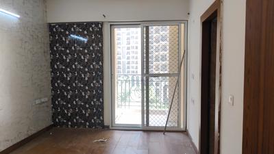 Bedroom Image of 910 Sq.ft 2.5 BHK Apartment / Flat for sale in Prateek Grand City, Siddharth Vihar Ghaziabad for Rs. 10100000