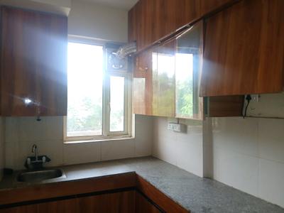 Kitchen Image of 680 Sq.ft 2 BHK Apartment / Flat for rent in Pyramid Pride, Sector 76 Gurgaon for Rs. 18000