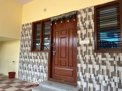 Bedroom Image of 1200 Sq.ft 2 BHK Independent House for sale in Choodasandra Bengaluru for Rs. 90000000