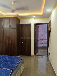 Bedroom Image of 650 Sq.ft 1 BHK Builder Floor for rent in Paryavaran Complex, Sheikh Sarai New Delhi for Rs. 16000