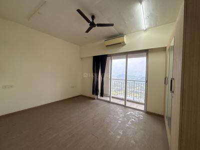 Bedroom Image of 2200 Sq.ft 4.5 BHK Apartment / Flat for sale in Indiabulls Greens, Panvel Navi Mumbai for Rs. 22000000