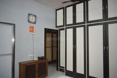 Bedroom Image of 1200 Sq.ft 2 BHK Apartment / Flat for sale in Malabar Hill Mumbai for Rs. 70000000