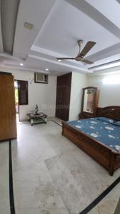 Bedroom Image of 1800 Sq.ft 3 BHK Builder Floor for sale in Patel Nagar New Delhi for Rs. 25000000