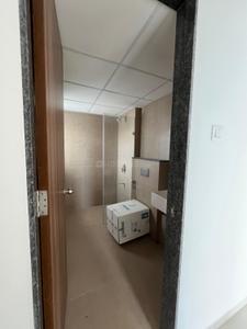 Bathroom Image of 1287 Sq.ft 3 BHK Apartment / Flat for rent in Runwal The Central Park Phase 2, Chinchwad Pune for Rs. 45001