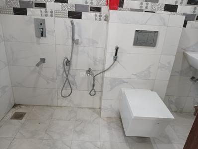 Bathroom Image of 2600 Sq.ft 4 BHK Independent House for sale in Lambhvel Anand for Rs. 11100000