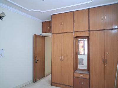 Bedroom Image of 1100 Sq.ft 2 BHK Apartment / Flat for sale in Paschim Vihar New Delhi for Rs. 14000000