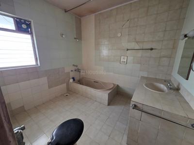 Bathroom Image of 3500 Sq.ft 4 BHK Villa for sale in Bavdhan Pune for Rs. 47500000