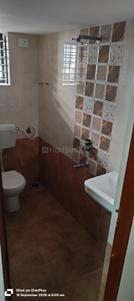 Bathroom Image of 900 Sq.ft 2 BHK Builder Floor for rent in Swawlambi Nagar Nagpur for Rs. 27000